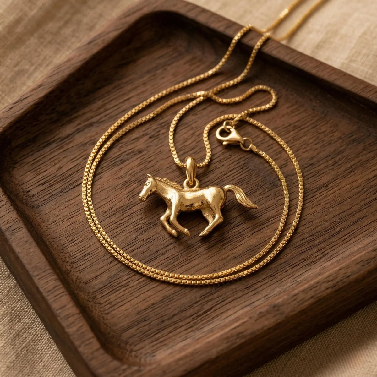 Horse Mission White Gold Necklace